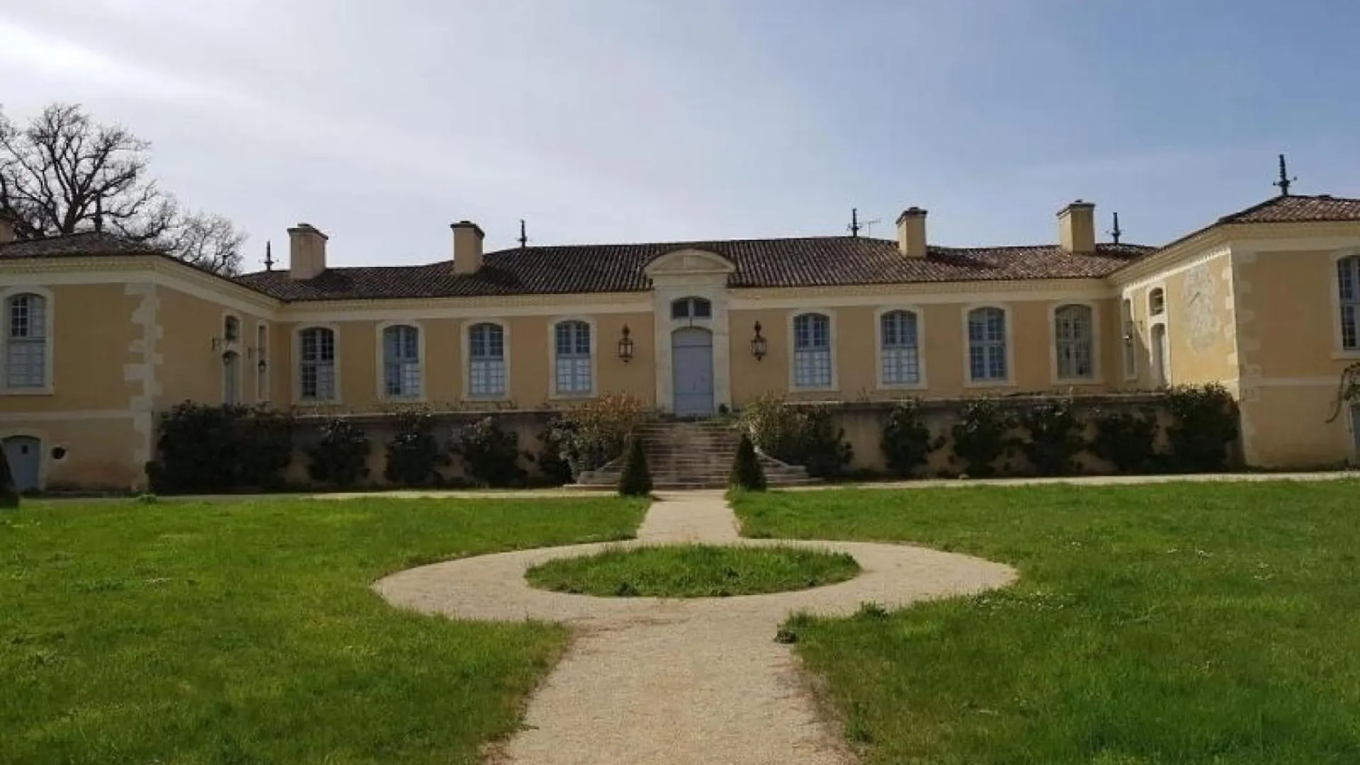 Apartment Chateau D'Arcamont Roquelaure B&B